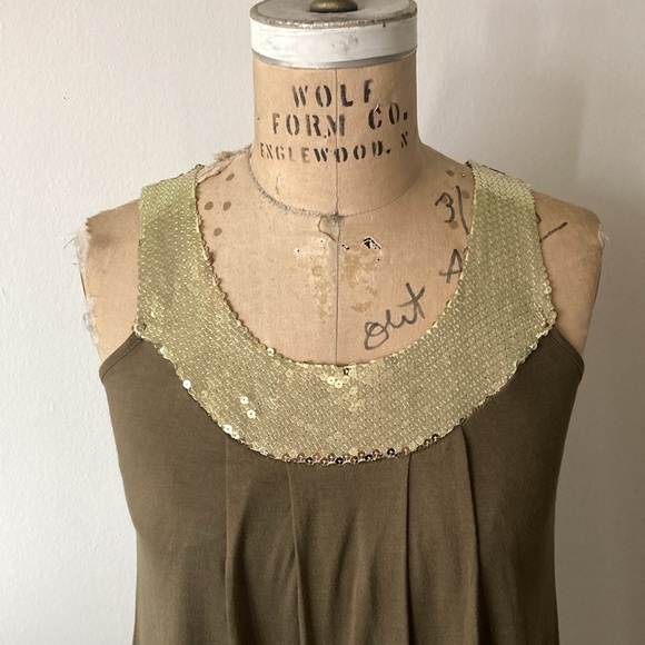C Luce Gold Sequin T Shirt Dress | Olive Green Army | sz Small | A Line Belt - Picture 7 of 10